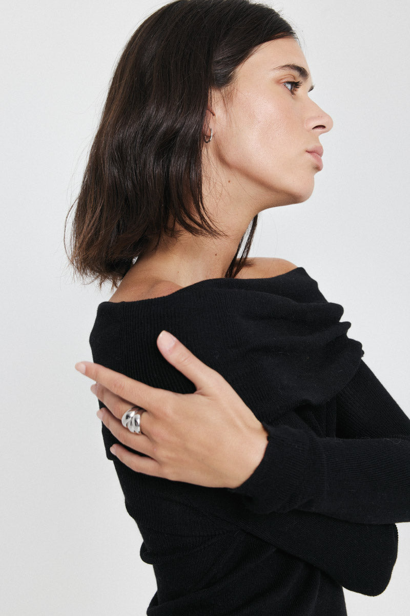 PULL ELICIA