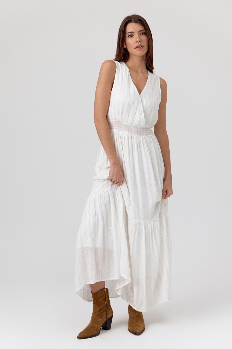 ROBE KAHINA