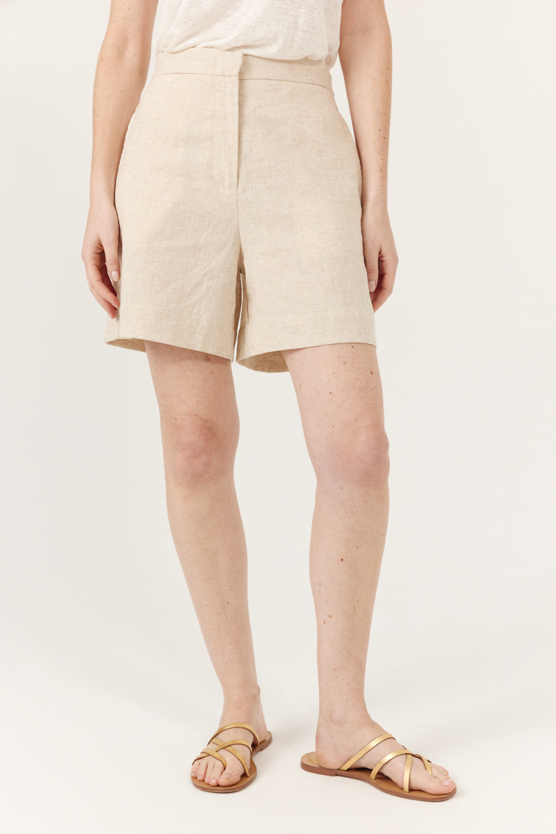 SHORT IMERA