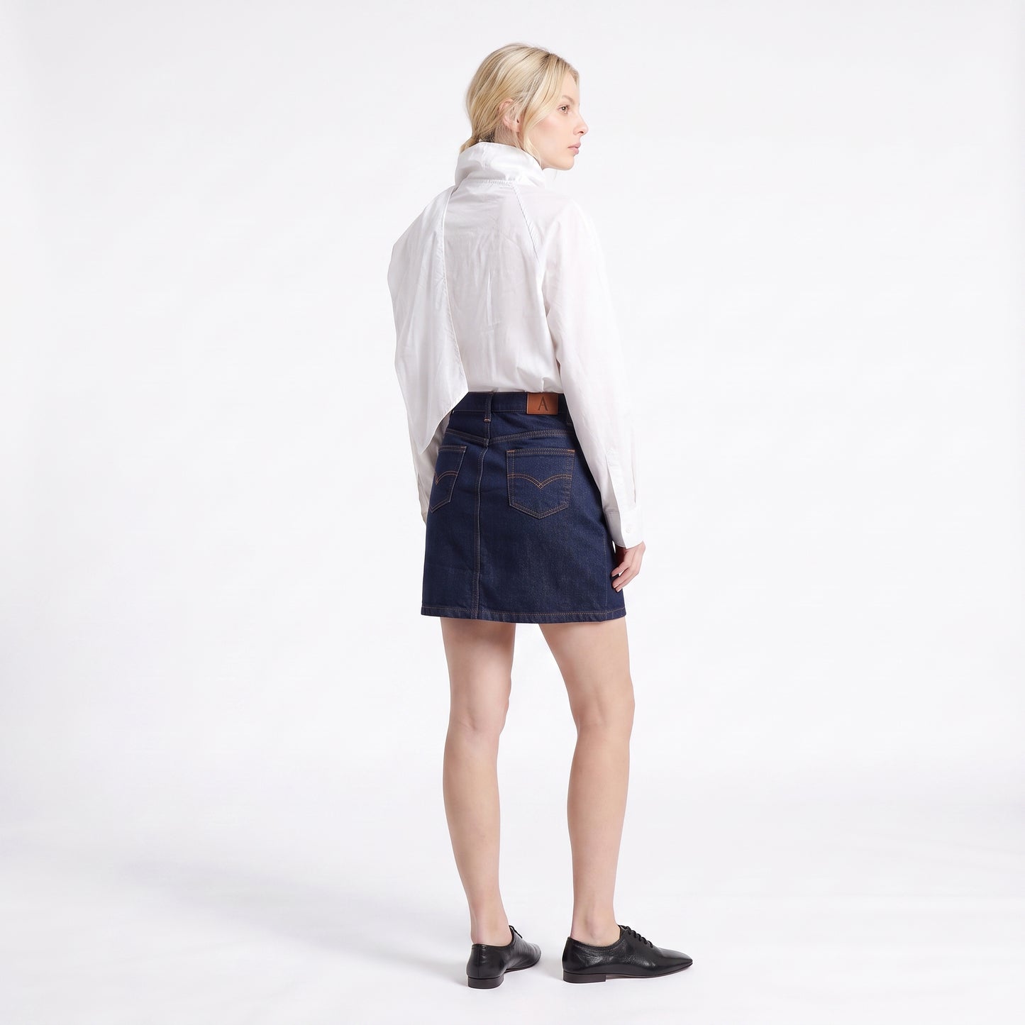 Chemise à lavallière Col à nouer Coupe épurée et intemporelle