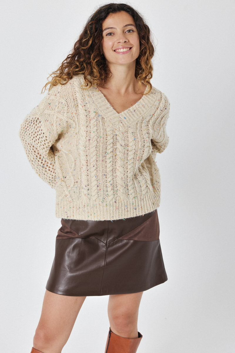 BEYA SWEATER