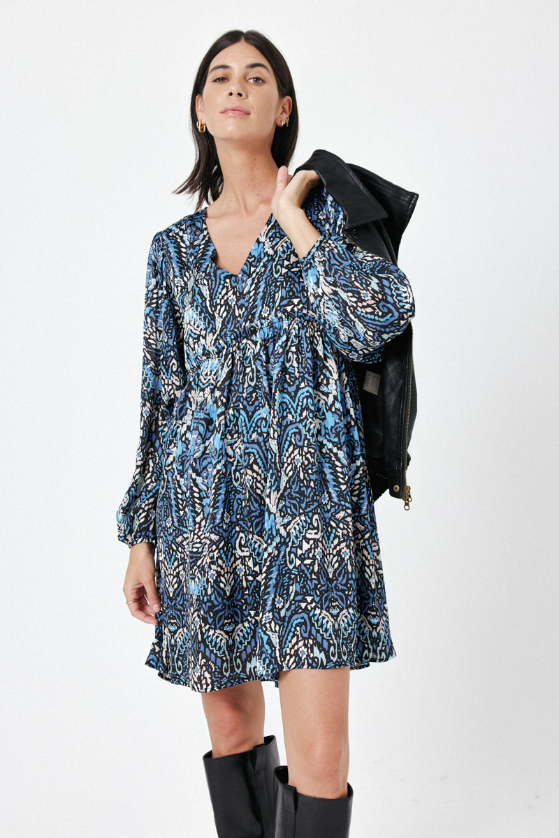 ROBE LAURIA