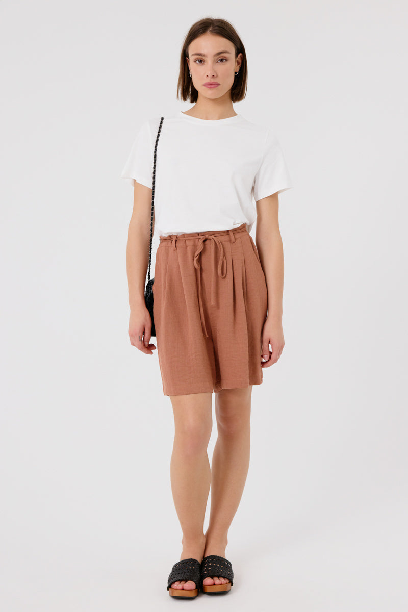 SHORT HAYAT