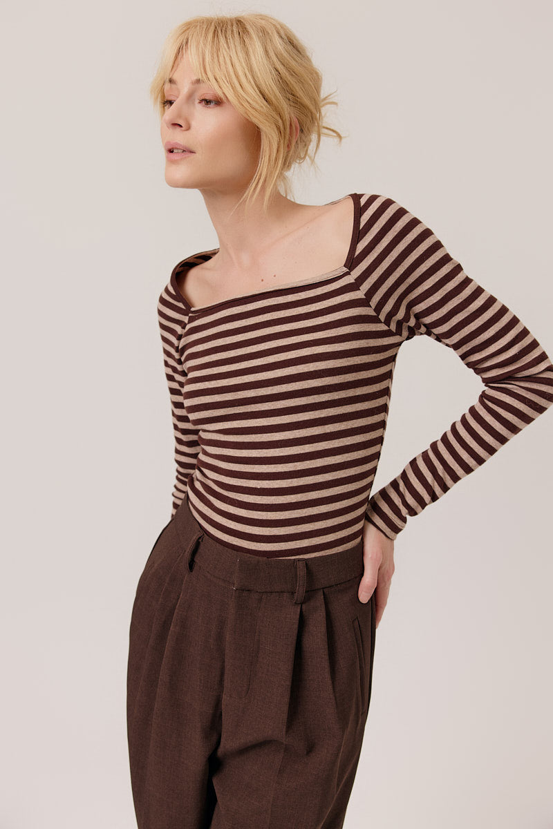 T-SHIRT ANA SOFIA