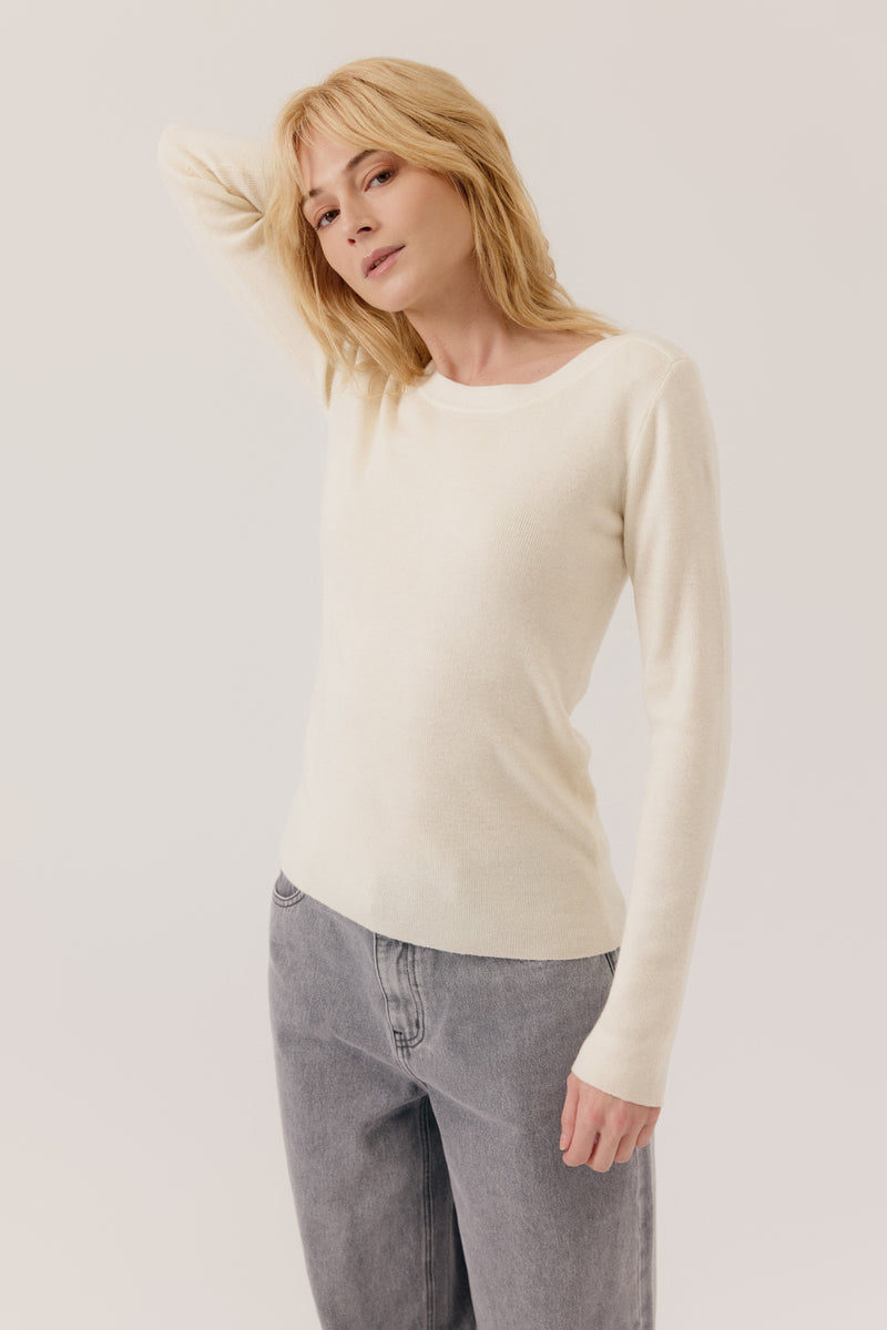PULL DONNA