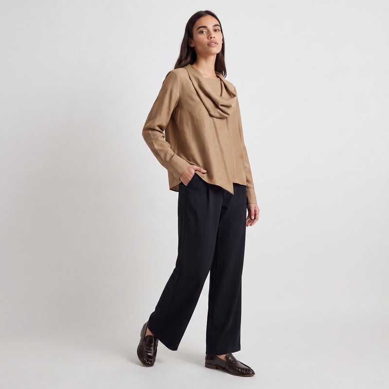 Blouse fluide Col drapé Coupe ample et féminine