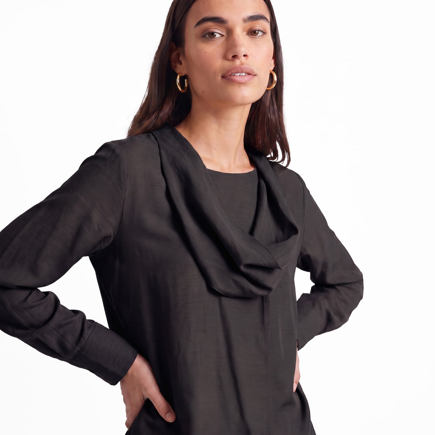 Blouse fluide Col drapé Coupe ample et féminine