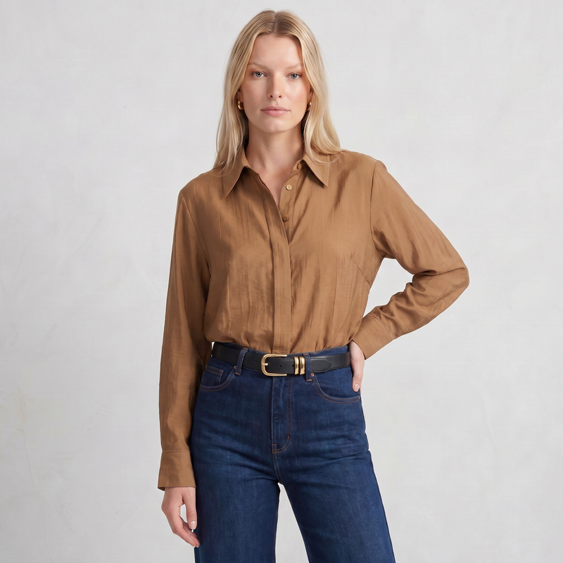 Chemise fluide satinée Col ouvert Coupe féminine et confortable