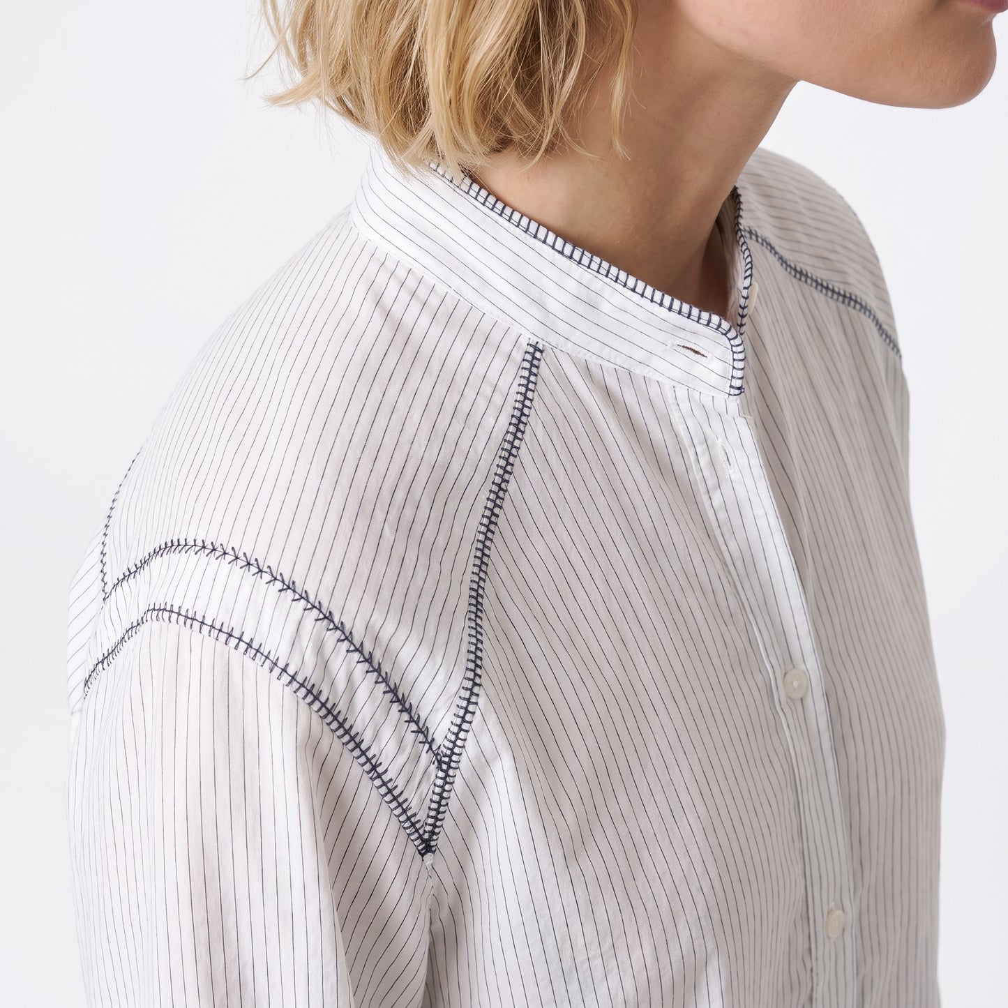Chemise rayée raffinée Col chemise classique