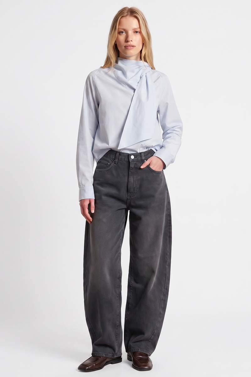 Chemise à lavallière Col à nouer Coupe épurée et intemporelle
