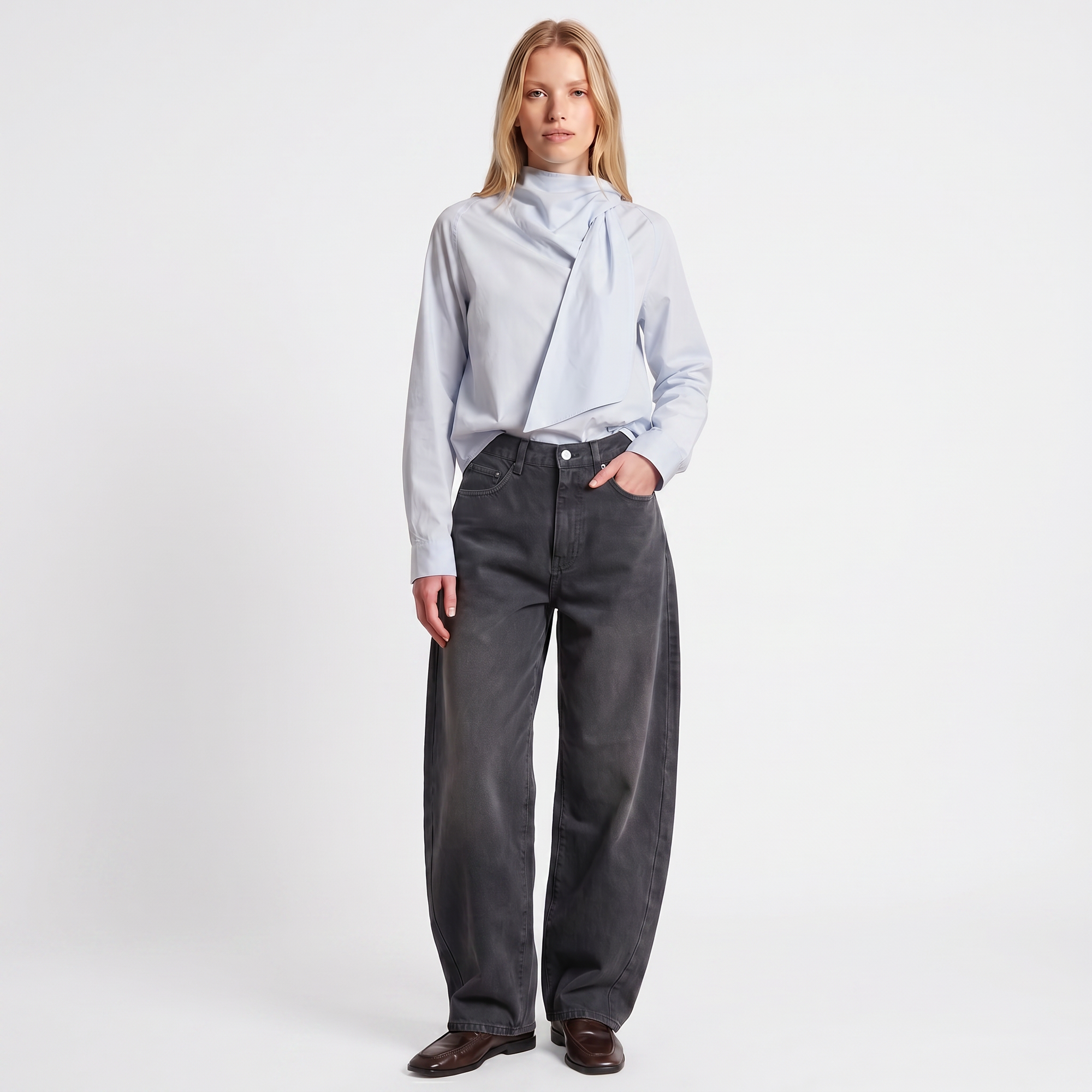 Chemise à lavallière Col à nouer Coupe épurée et intemporelle