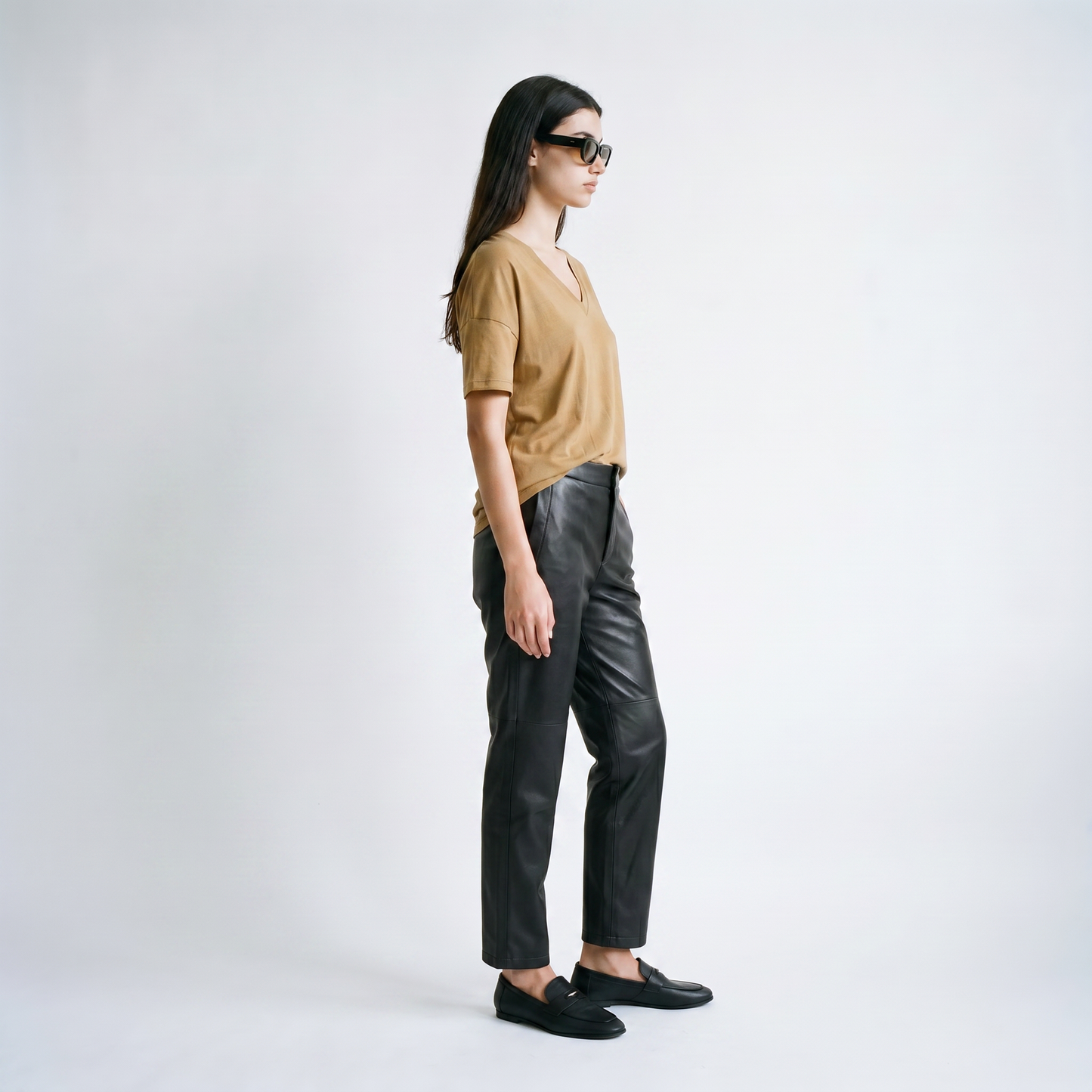 Pantalon cigarette Taille mi-haute Matière effet cuir
