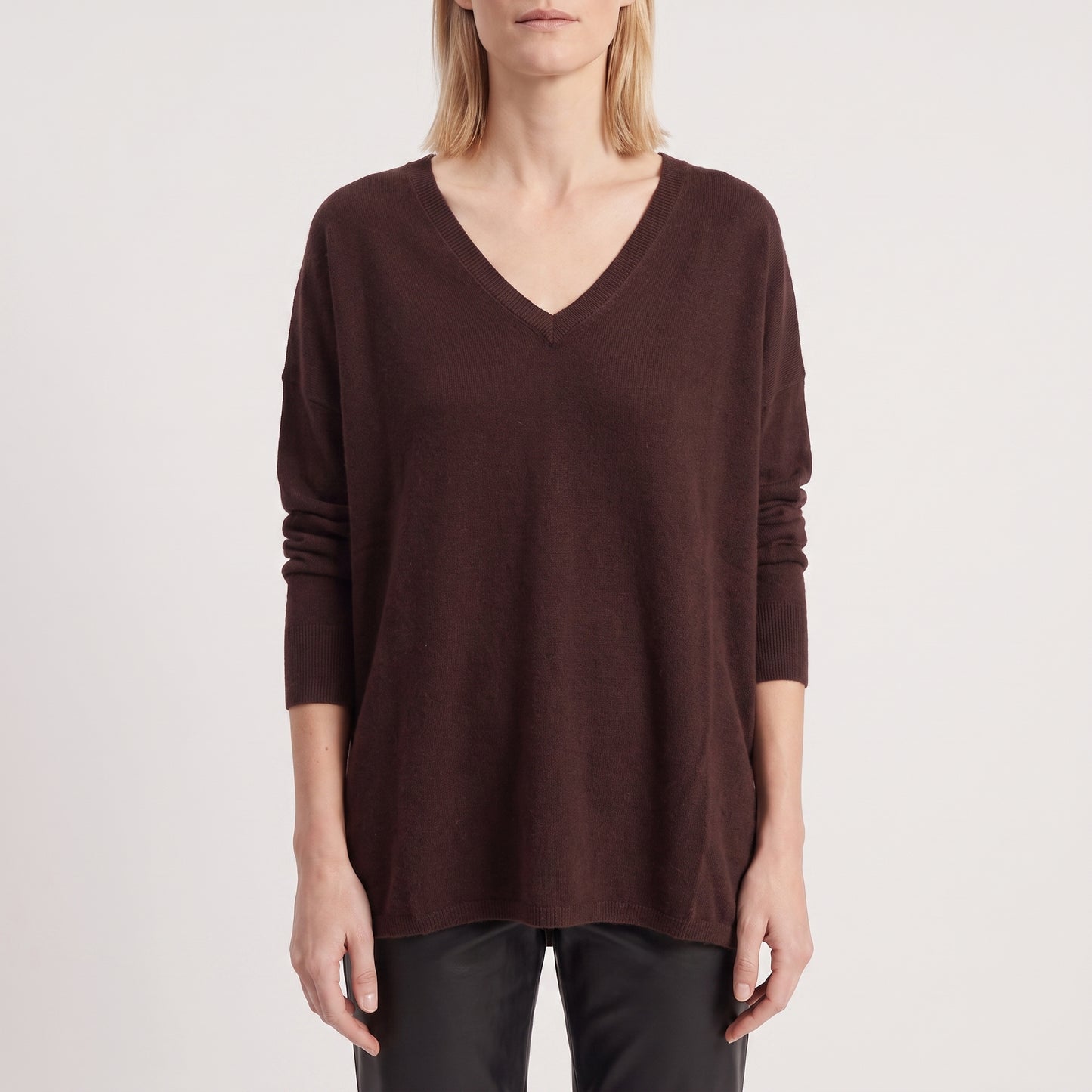 Pull en maille fine col V