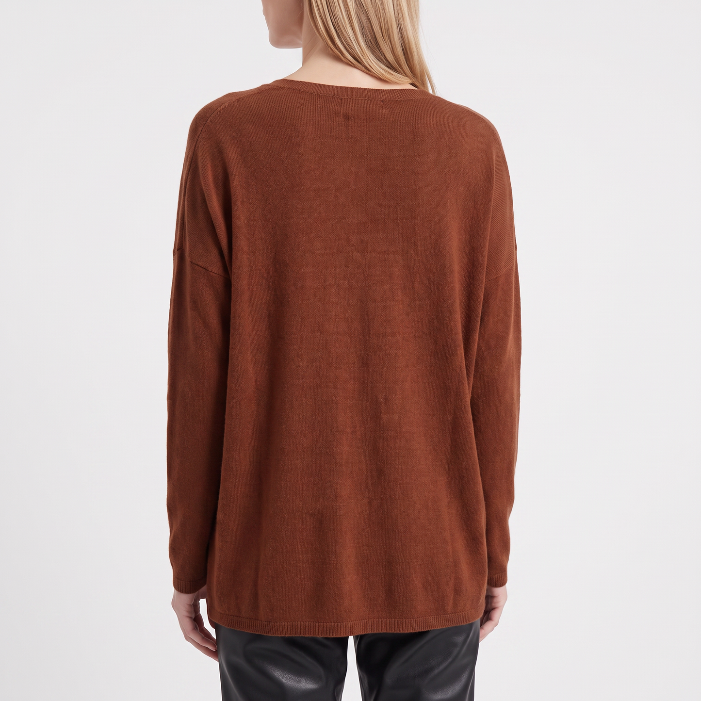 Pull en maille fine col V