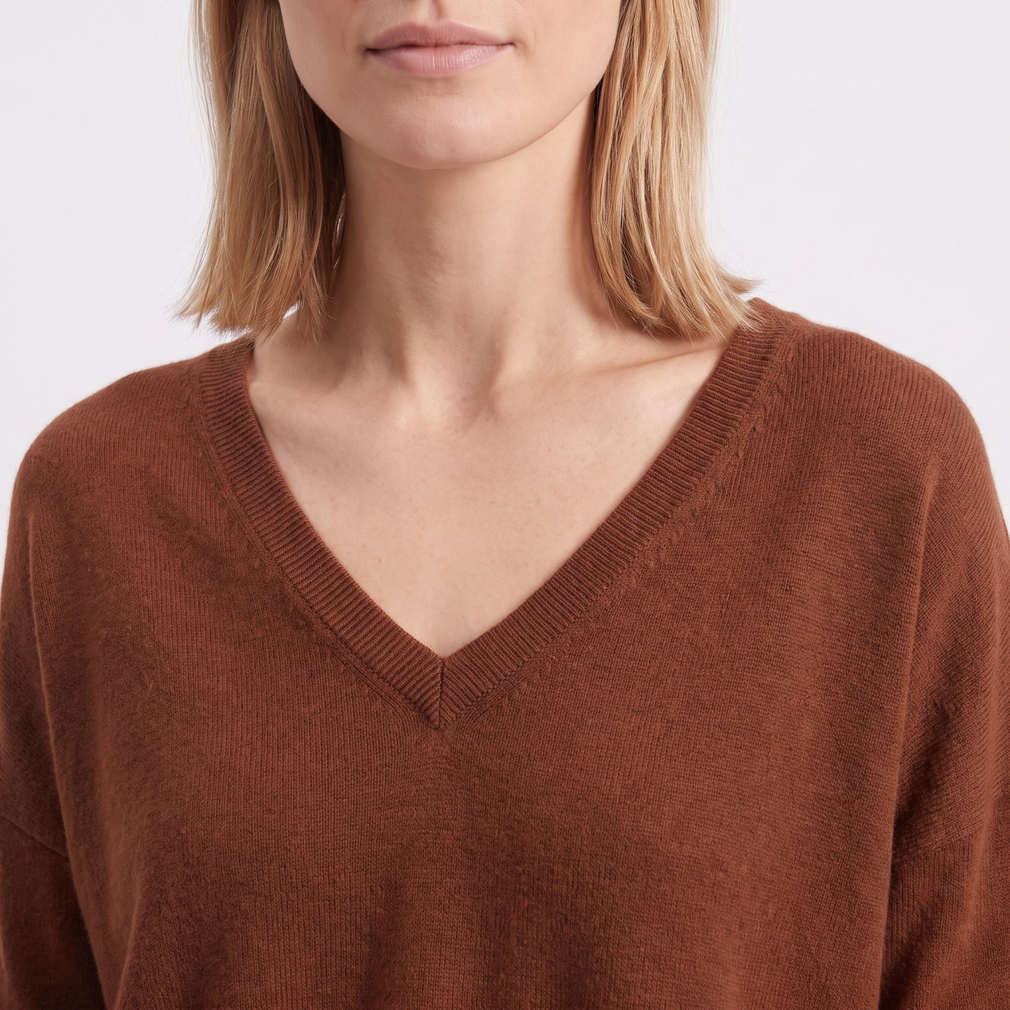 Pull en maille fine col V
