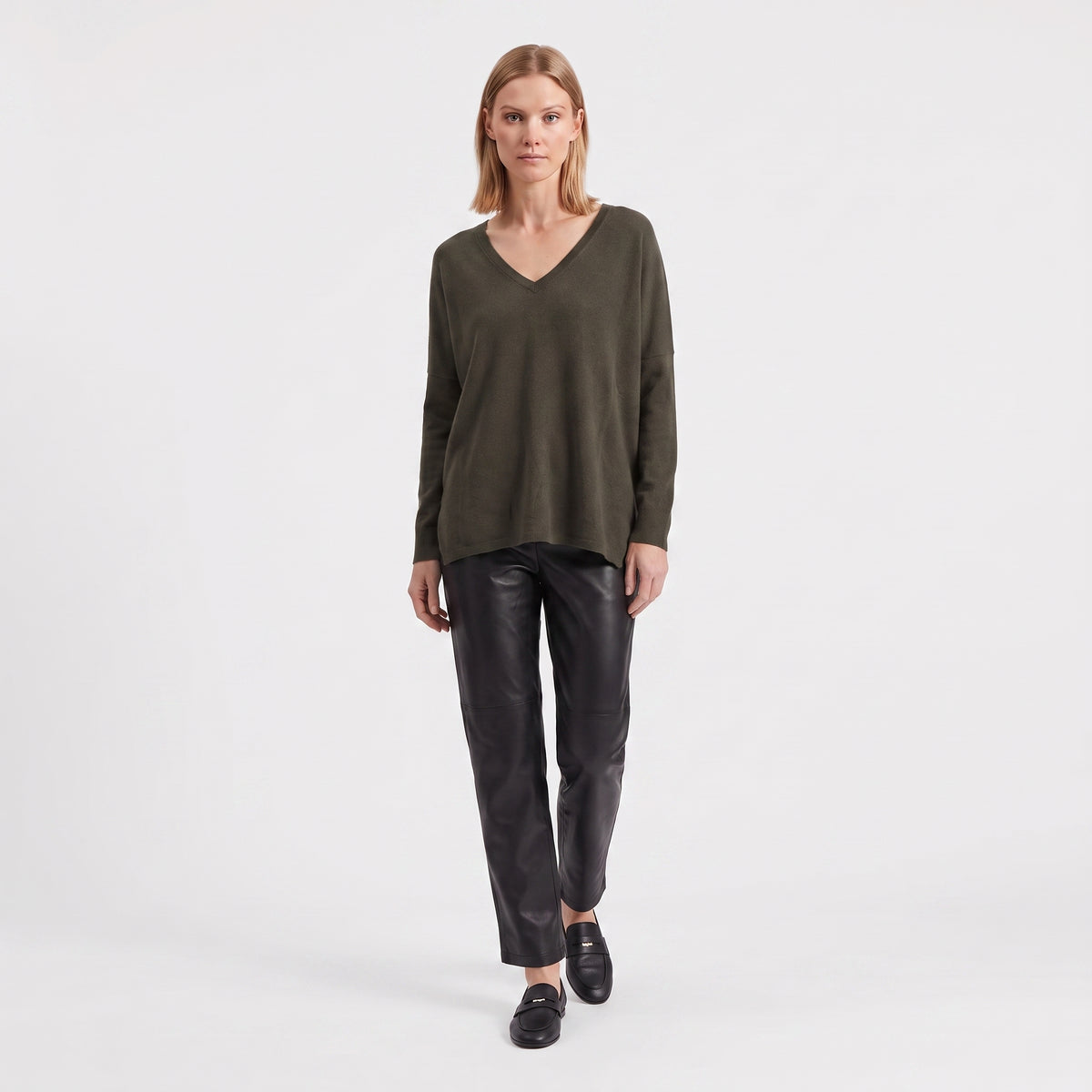 Pull en maille fine col V