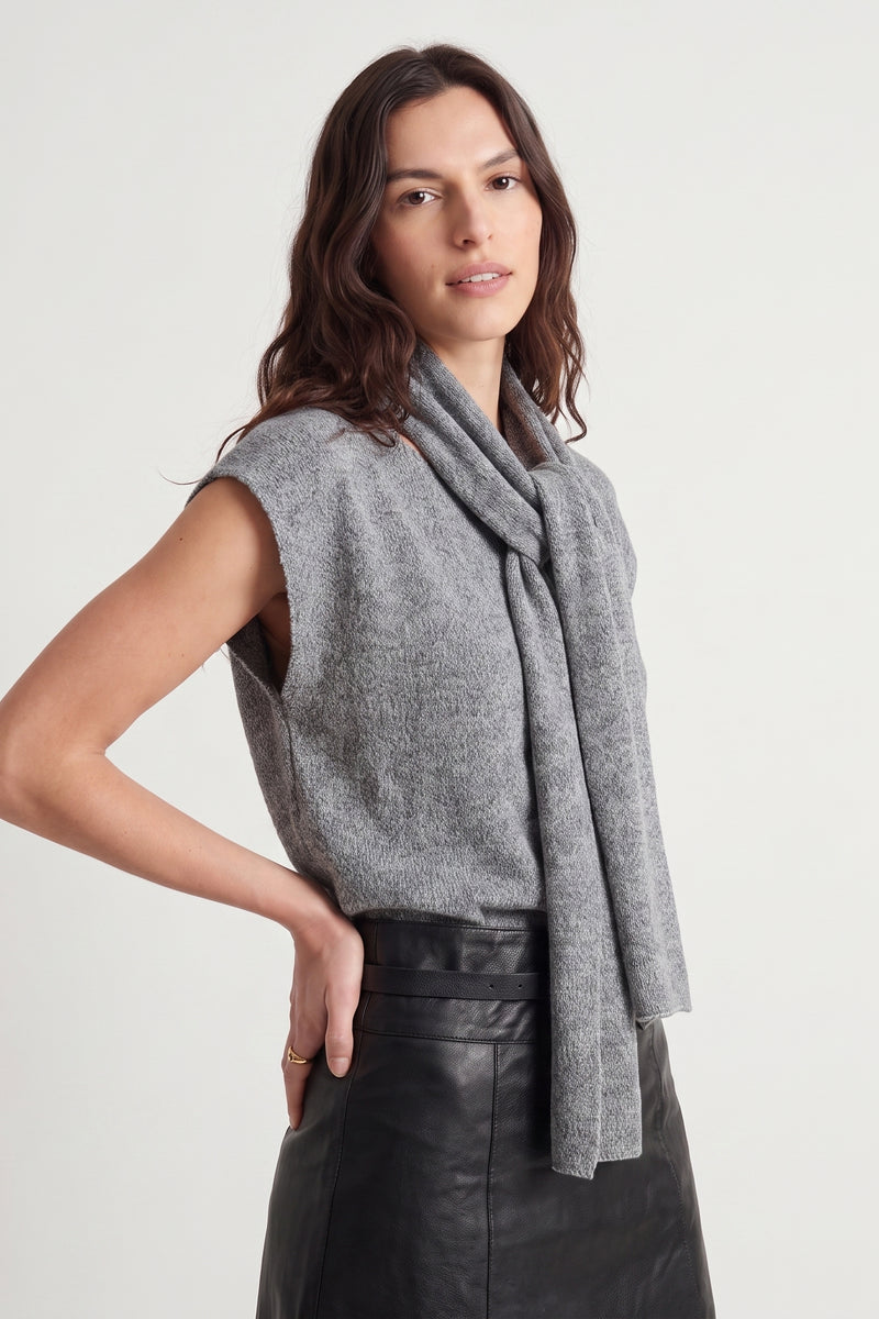 Pull sans manches Col lavallière