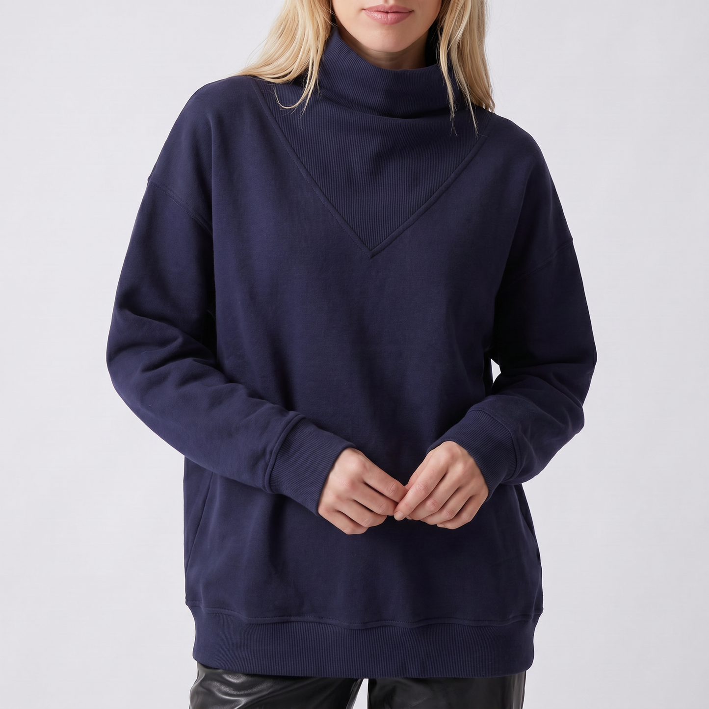 Pull oversize Col montant Manches longues Coupe ample Intérieur doux et confortable