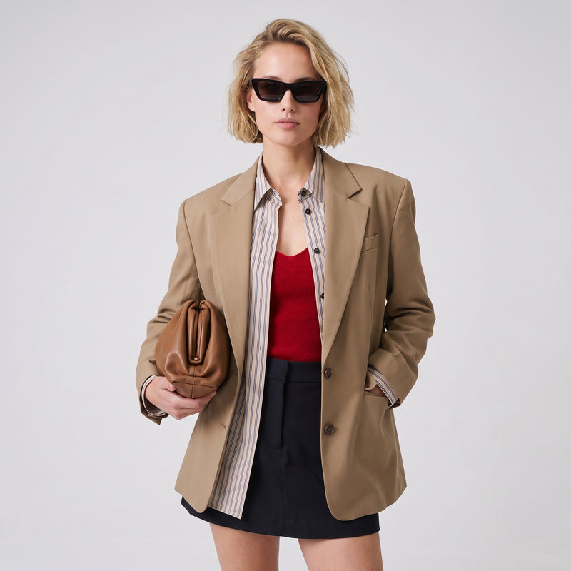 Blazer droit Col tailleur Fermeture boutonnée Poches à rabat